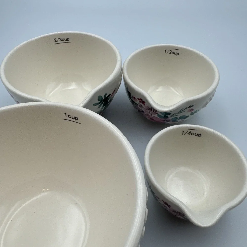 Mason Craft & More Floral Nesting Measuring Cups White Floral 4 Pc Set